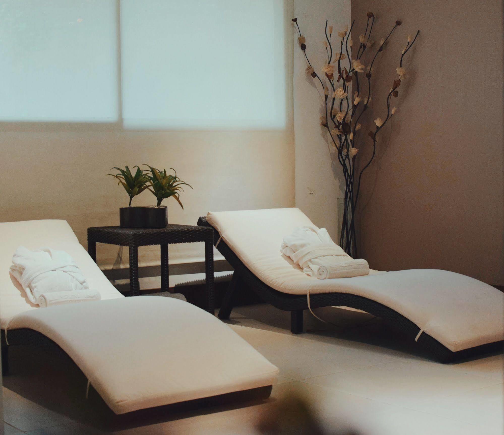 Hotel Lugano Suites โบโกตา ภายนอก รูปภาพ