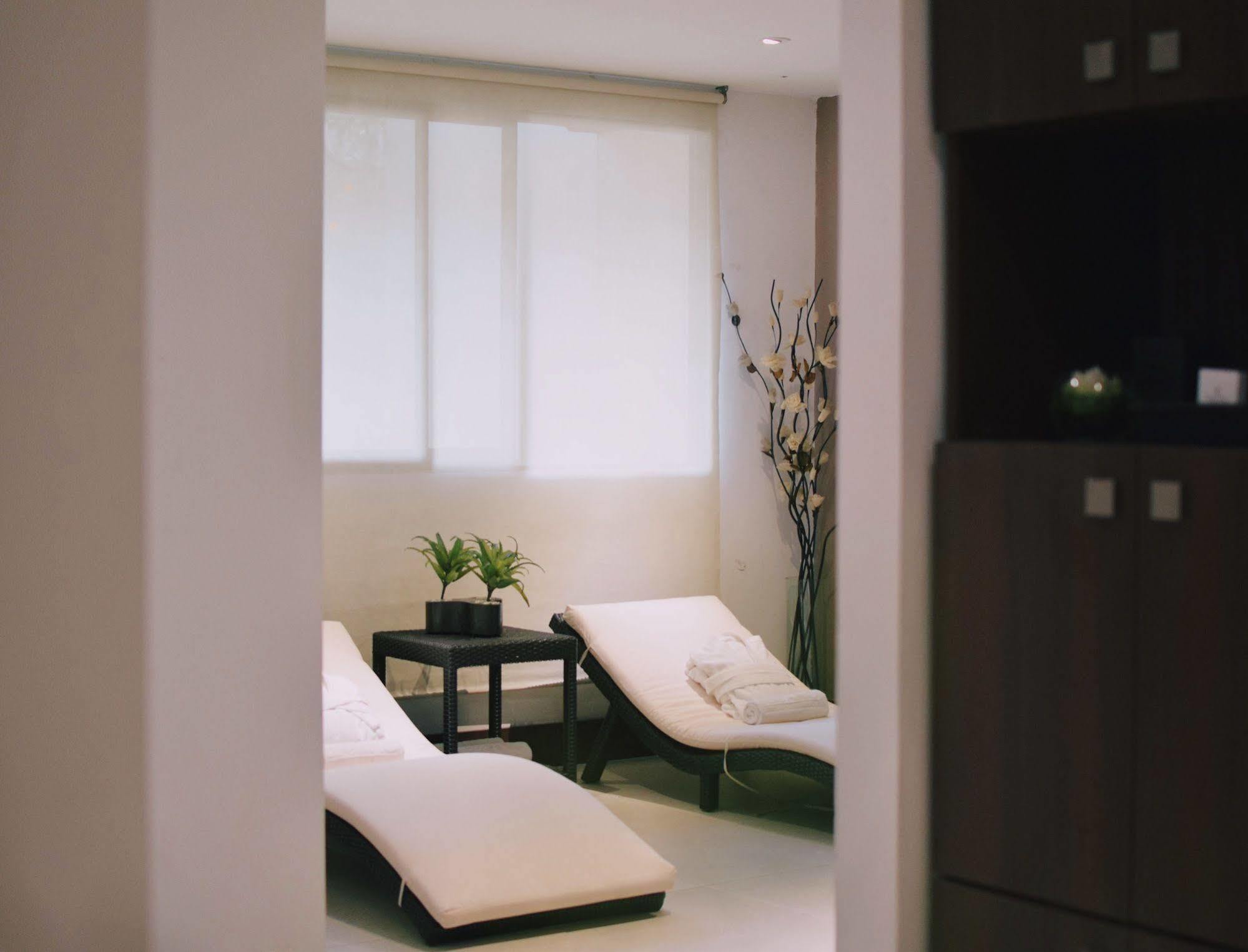 Hotel Lugano Suites โบโกตา ภายนอก รูปภาพ